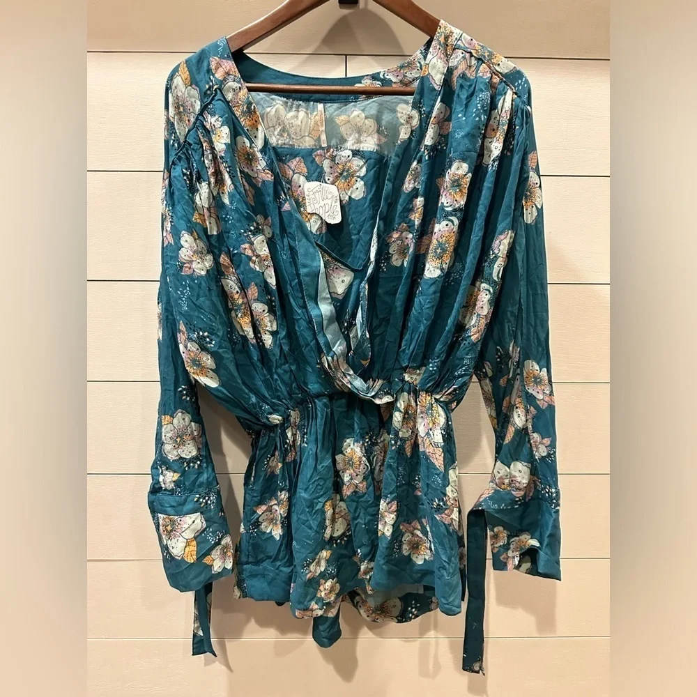 Free People Tuscan Dreams Teal Floral Tunic- BNWT- size XS